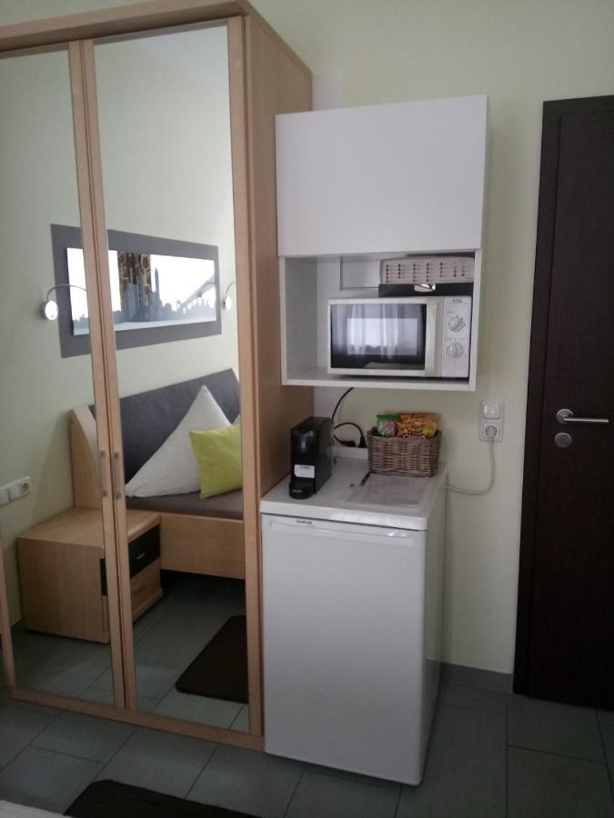 Cafe Und Pension Ringer Vilseck Dış mekan fotoğraf