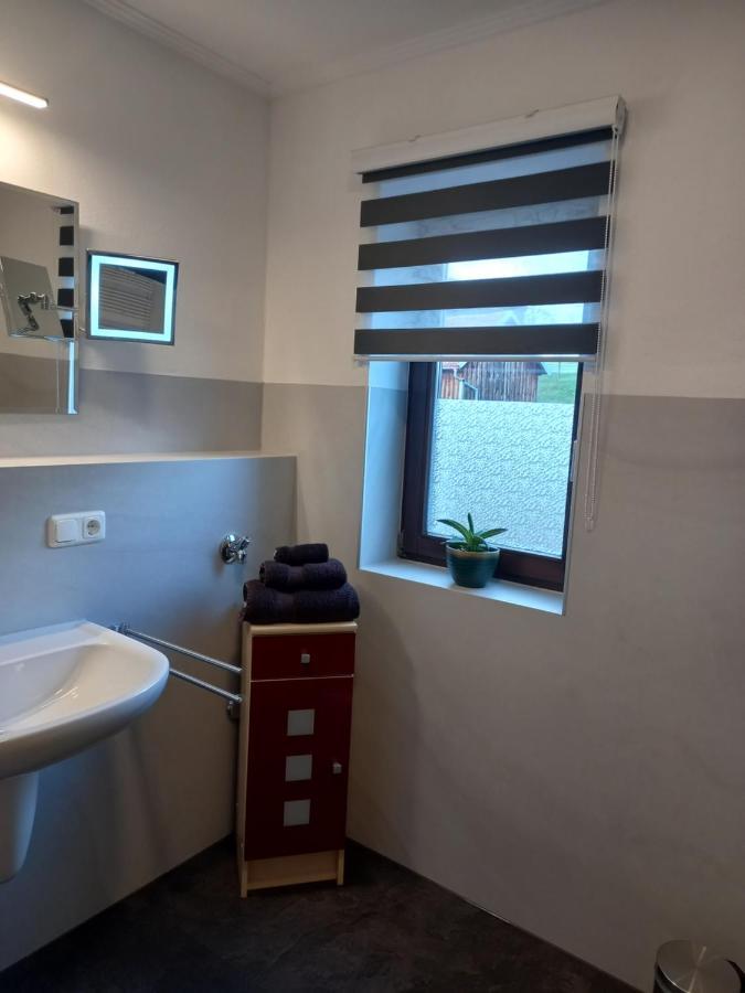 Cafe Und Pension Ringer Vilseck Dış mekan fotoğraf